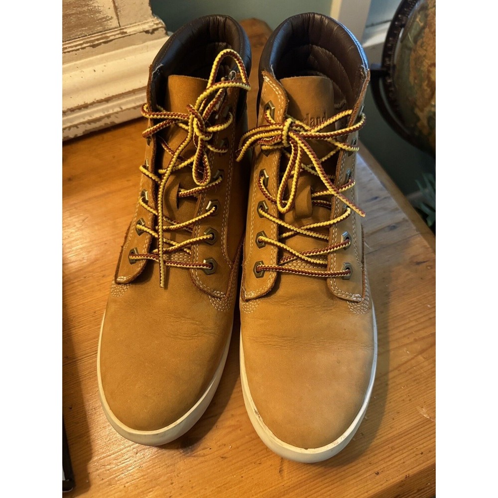 Timberland Dausette Sneaker Ladies Boots size 7 1/2 Tan Brown A1KLZ